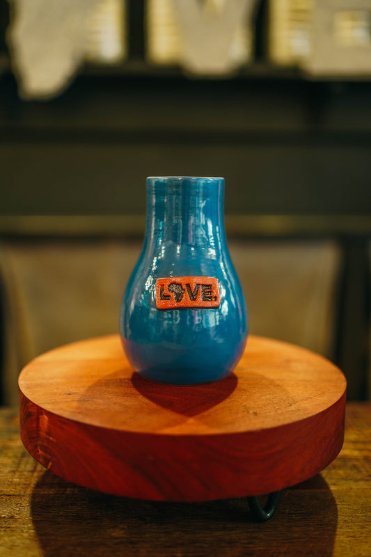 2025 LOVE. Vase - Haiti