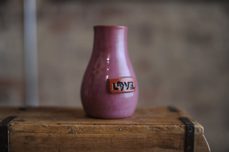 LOVE. VASE - Haiti