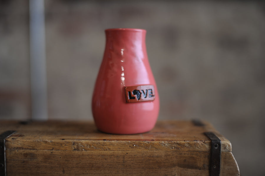 LOVE. VASE - Haiti