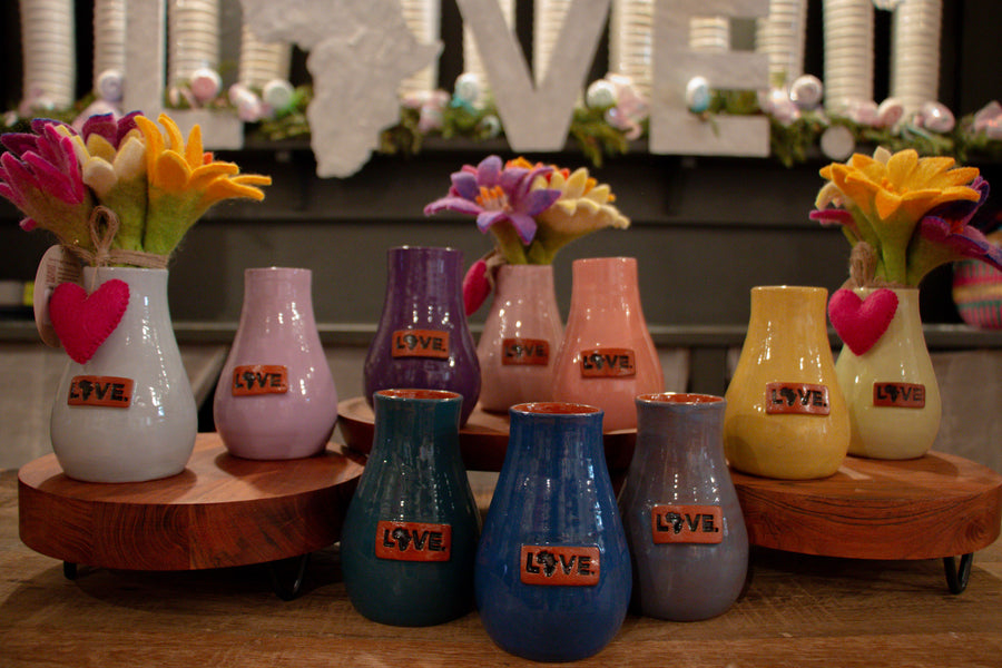2025 LOVE. Vase - Haiti