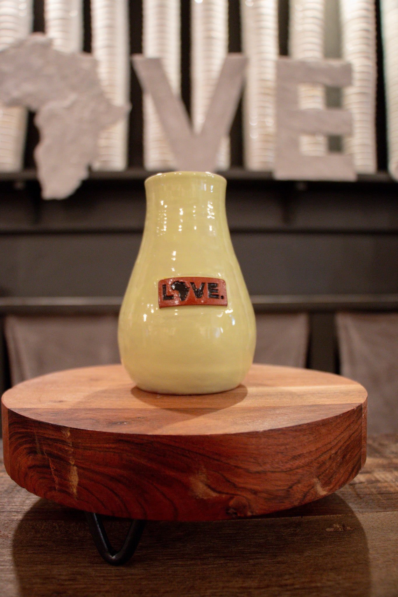 2026 LOVE. VASE - Haiti