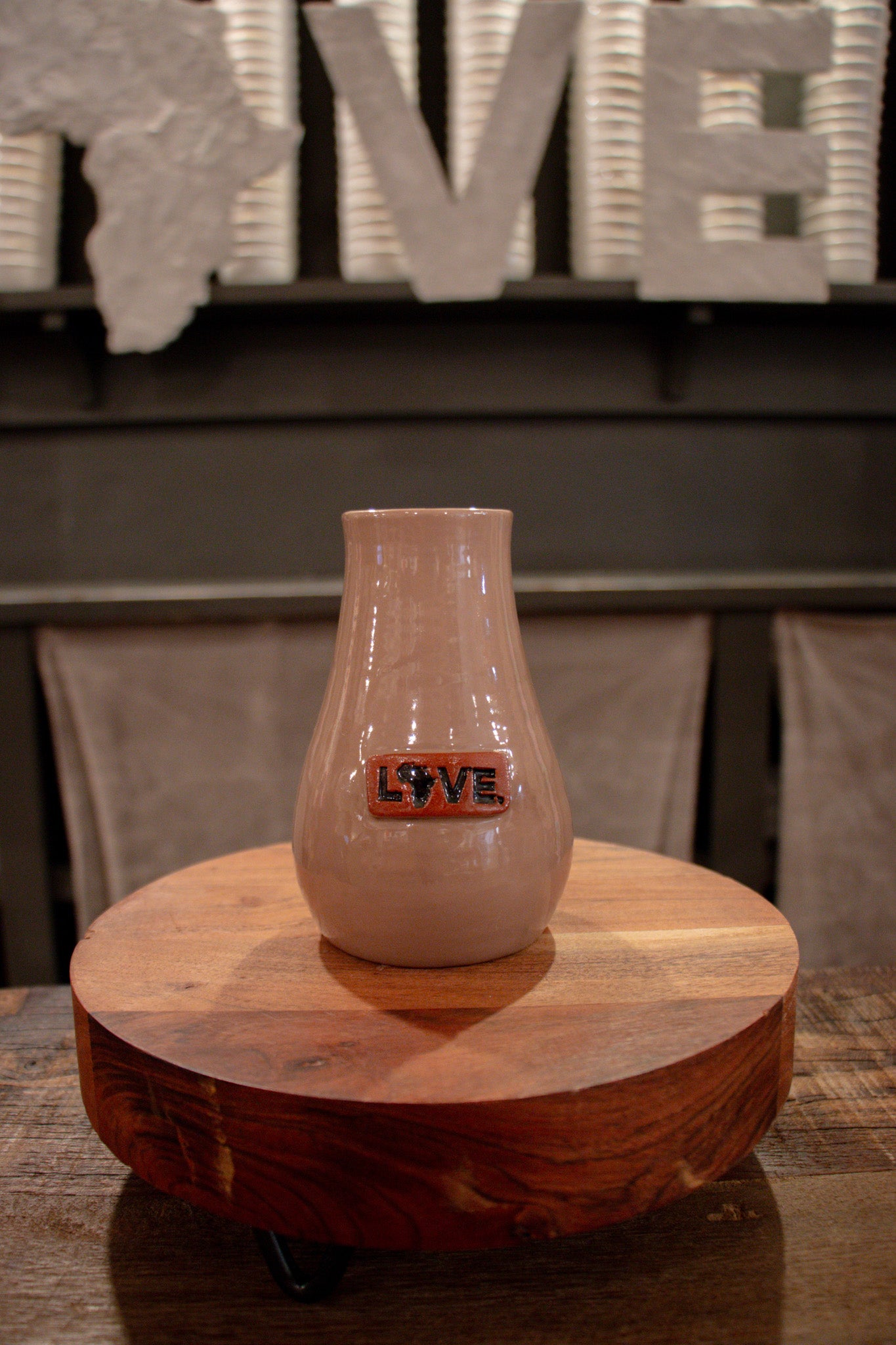 2026 LOVE. VASE - Haiti
